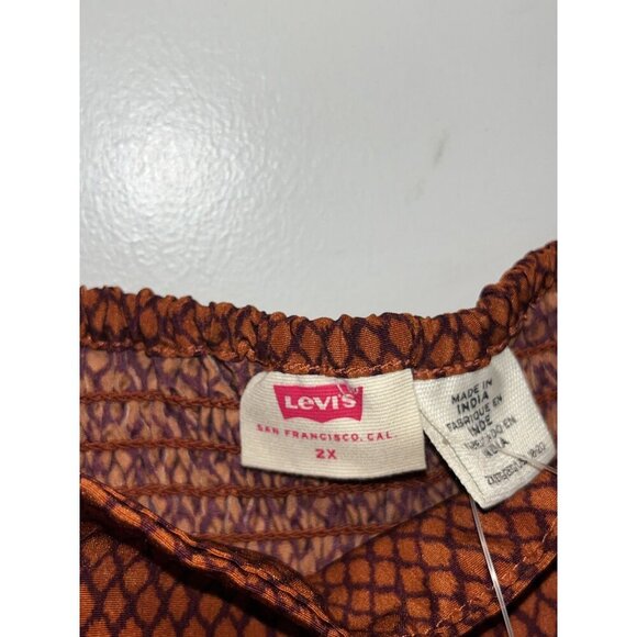 NWT Levis Rust Patterned Puff Sleeve Smocked Open Back Women's Top Size 2X - Picture 5 of 9